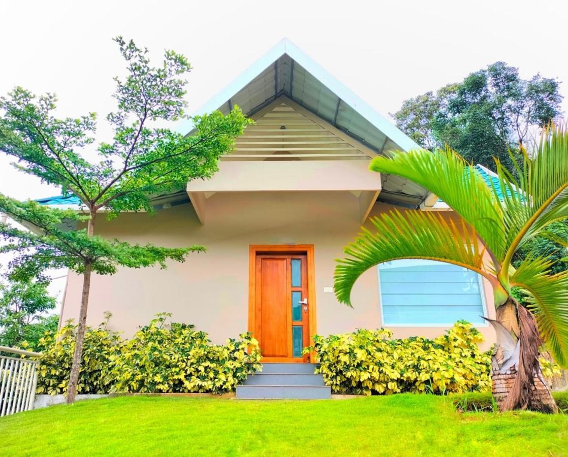 Aveda Munnar Mountains And Mist Hotel Bagian luar foto
