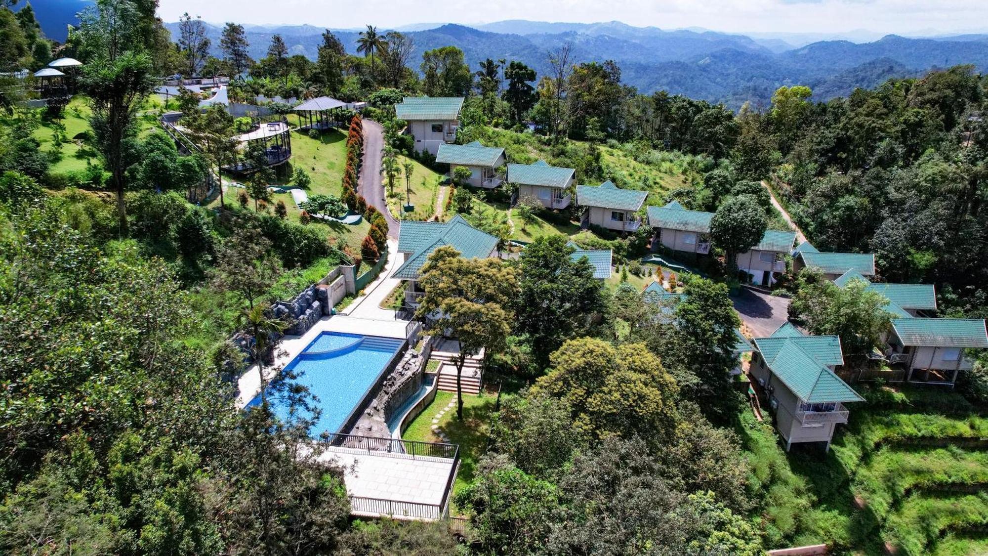 Aveda Munnar Mountains And Mist Hotel Bagian luar foto